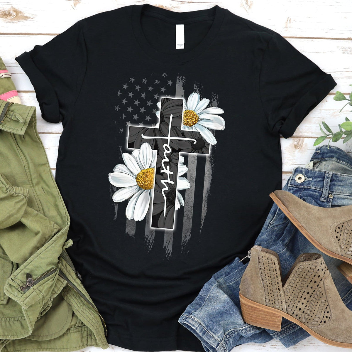 Faith Flag Daisy Tee