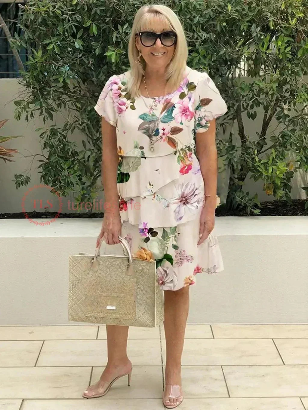 Giselle™ - Vestido plisado con volantes florales